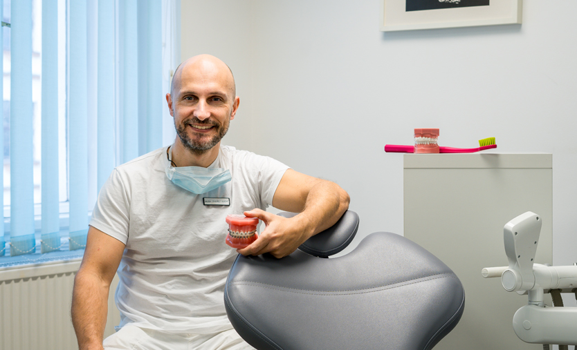 rozcestnik - vce o ns